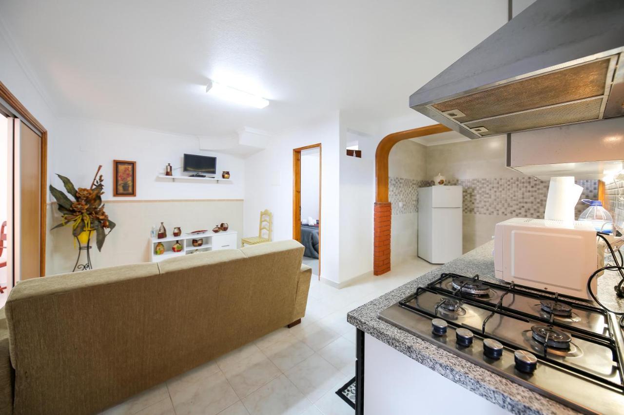 Ferienwohnung Casa Da Tia Laura Nazaré Exterior foto